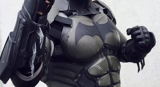 Batman: Arkham Knight - Best Batman Cosplay Ever!